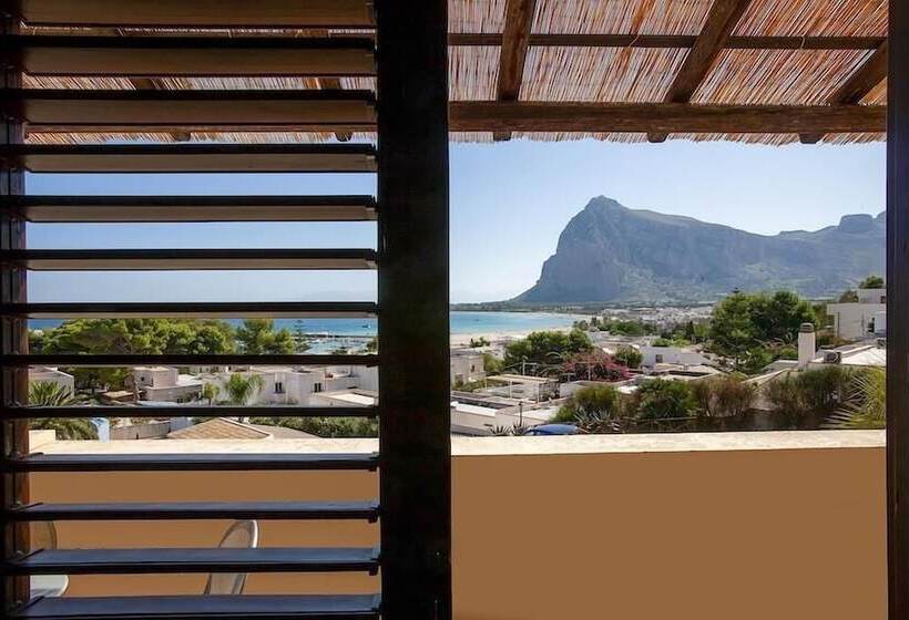 Апартаменты 1 Спальня Вид на Море, Villaggio Cala Mancina