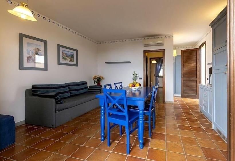 آپارتمان 1 خوابه با چشمانداز دریا, Villaggio Cala Mancina