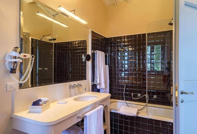 Полулюкс, Borgo Scopeto Wine & Country Relais