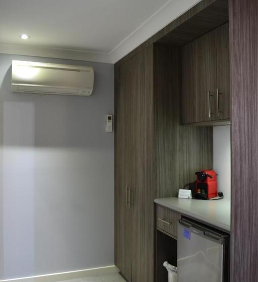 غرفة سوبيريور سرير كينج, Cattlemans Country Motor Inn & Serviced Apartments
