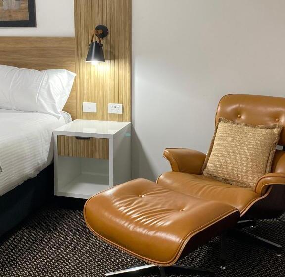 Стандартный Номер Кровать Кинг, Cattlemans Country Motor Inn & Serviced Apartments