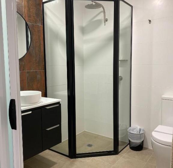 Стандартный Номер Кровать Кинг, Cattlemans Country Motor Inn & Serviced Apartments