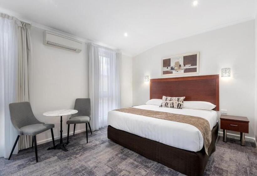 스탠다드 룸 킹사이즈 침대, Comfort Inn Deakin Palms