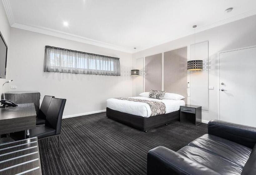 غرفة إدارية سرير كينج, Comfort Inn Deakin Palms