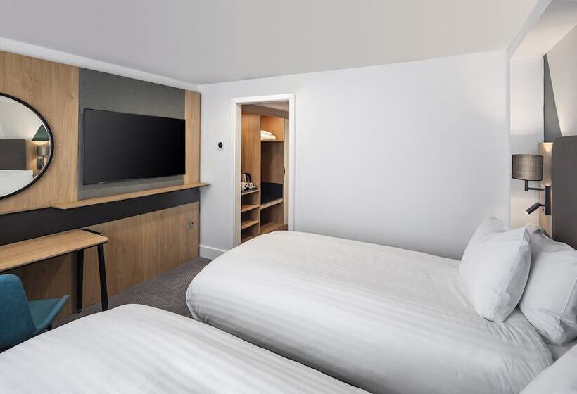 Номер Стандарт, Holiday Inn Gloucester   Cheltenham, An Ihg