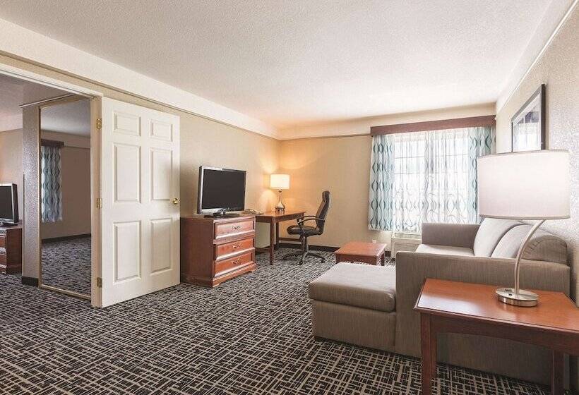 Люкс, La Quinta By Wyndham Deming