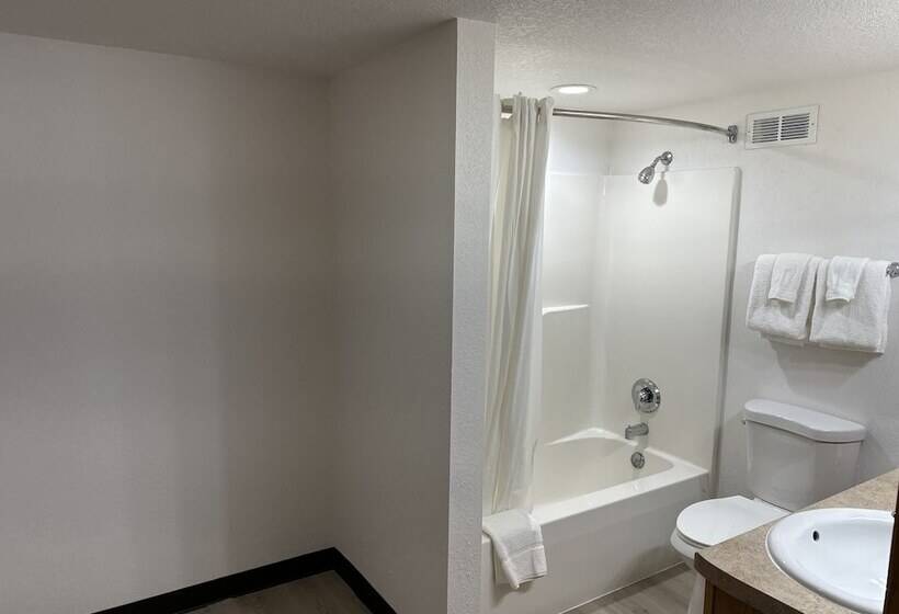 Люкс, Americinn By Wyndham Rochester Near Mayo Clinic