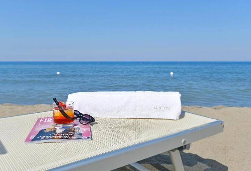 Трехместный Номер Deluxe, Minerva Resort