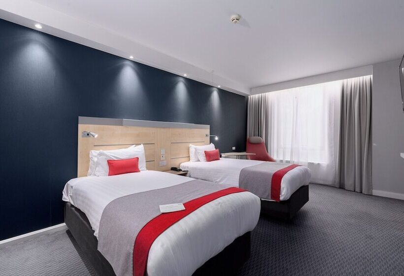 장애인을 위한 스탠다드 룸, Holiday Inn Express Ramsgate – Minster, An Ihg