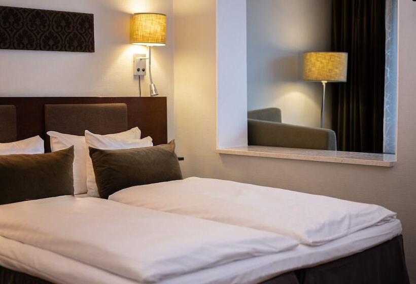 Номер Стандарт, Quality Hotel Carlia