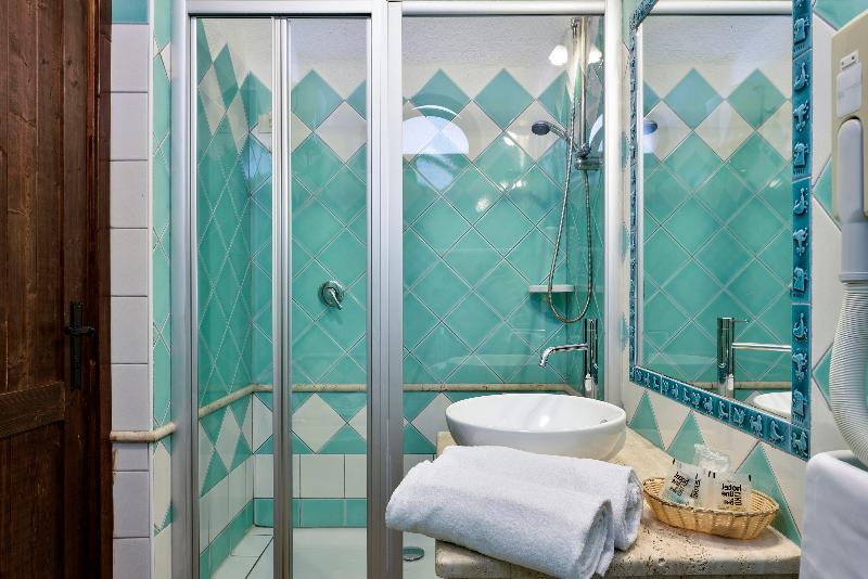 غرفة قياسية فردية, Quality Hotel Carlia