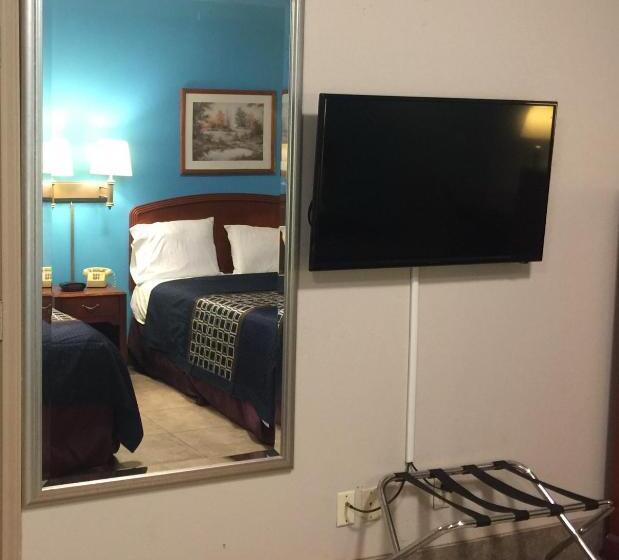 Номер Deluxe Кровать Кинг, Texas Inn And Suites City Center At University Dr