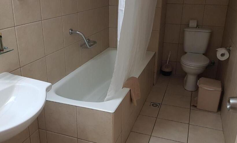 高级工作室, Senator Hotel Apartments   Adults Only