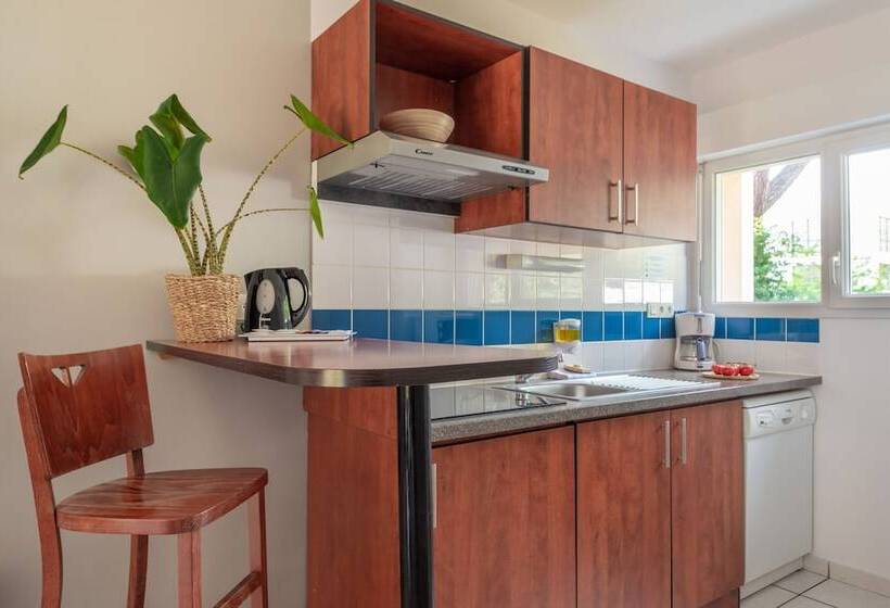 Апартаменты 2 Спальни, Comfort Aparthotel Nantes La Beaujoire