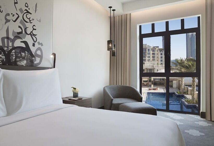 带泳池观景的豪华房, The Heritage Hotel, Autograph Collection