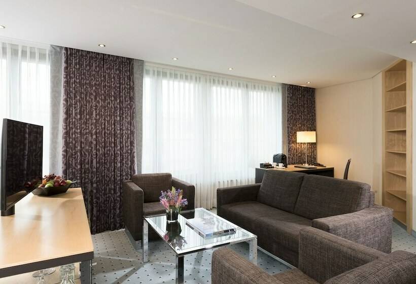 Люкс, Maritim Hotel Düsseldorf