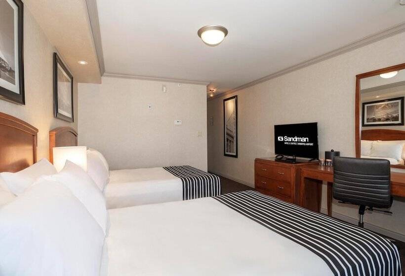 ２ダブルベッドのスタンダードルーム, Sandman Hotel & Suites Winnipeg Airport