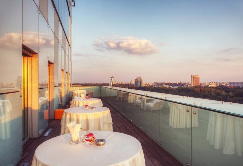 سوییت, Grand Hotel River Park, A Luxury Collection Hotel, Bratislava