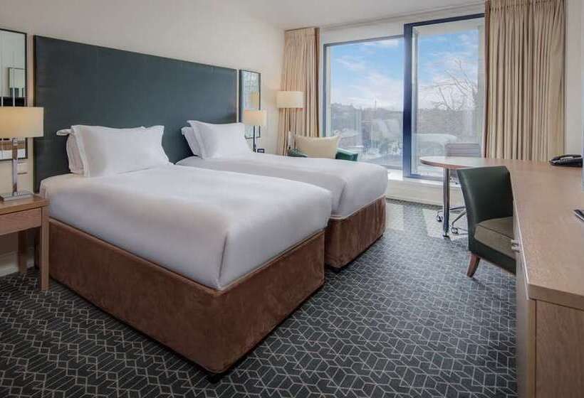 장애인을 위한 스탠다드 룸, Hilton Dublin Kilmainham