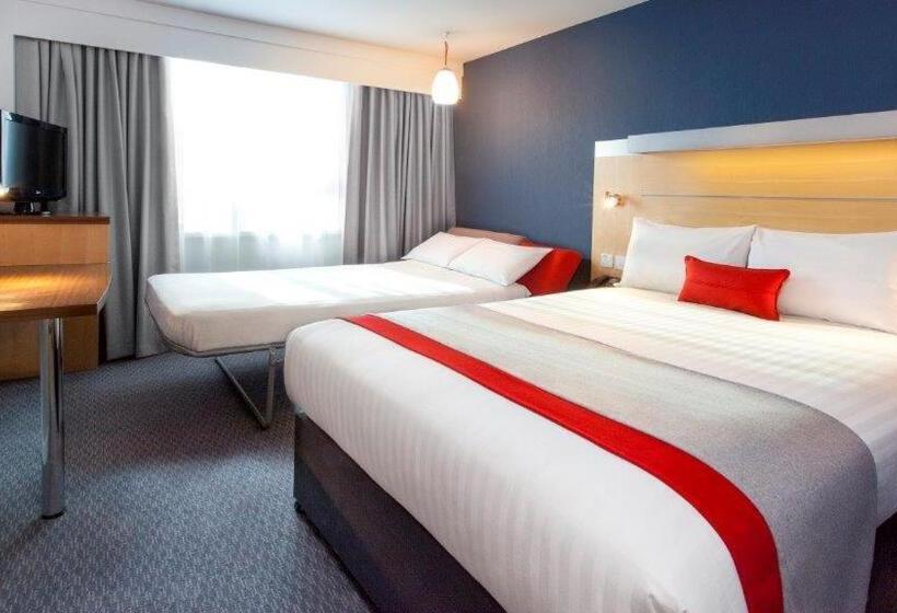 标准间, Holiday Inn Express Antrim, An Ihg