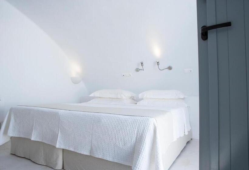 سوئیت با وان آب گرم, Lindos Sun
