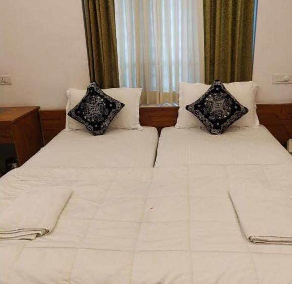Номер Deluxe, Sapphire Inn