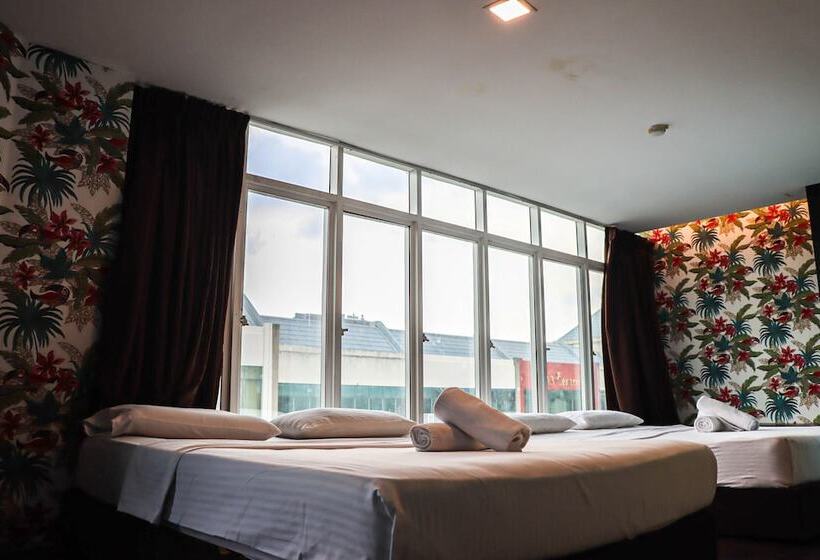 Семейный Номер, Orchard Inn