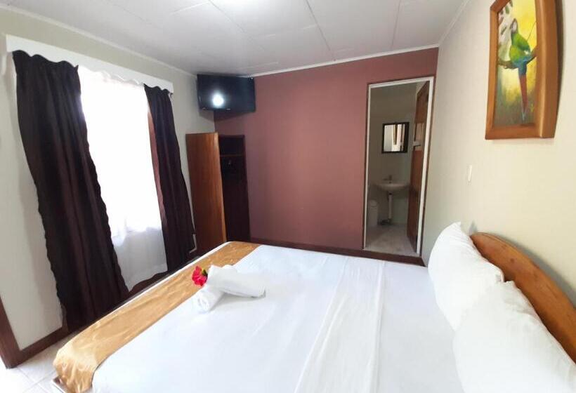 Номер Deluxe, Arenal Poshpacker
