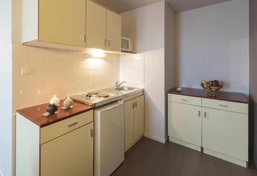 Апартаменты 2 Спальни, Appart City Classic Nancy
