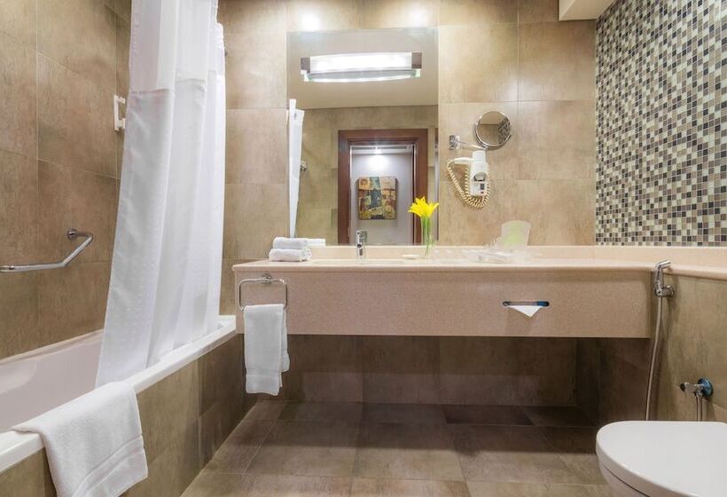 Номер Стандарт, Holiday Inn Riyadh Al Qasr, An Ihg