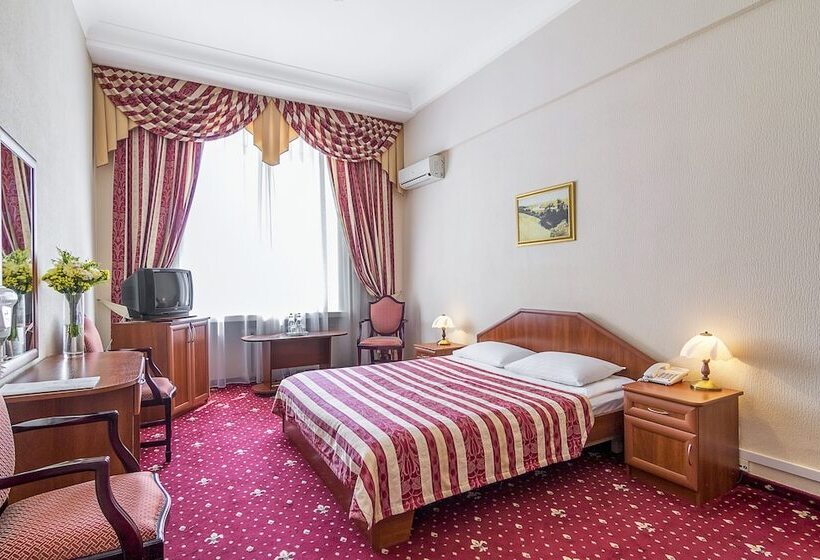 Habitación Economy, Ukraine