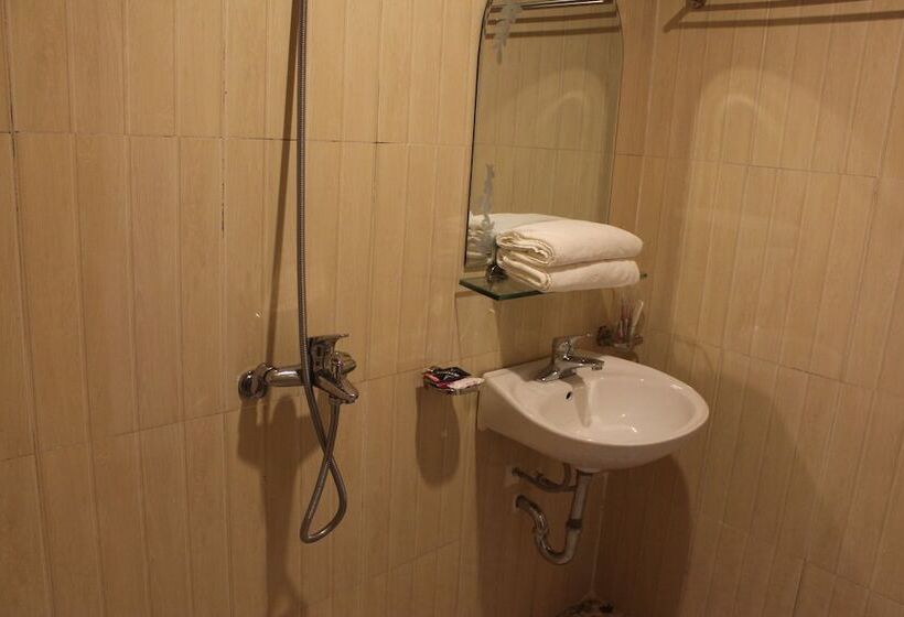 Deluxe Room Mountain View, Sapa Stay