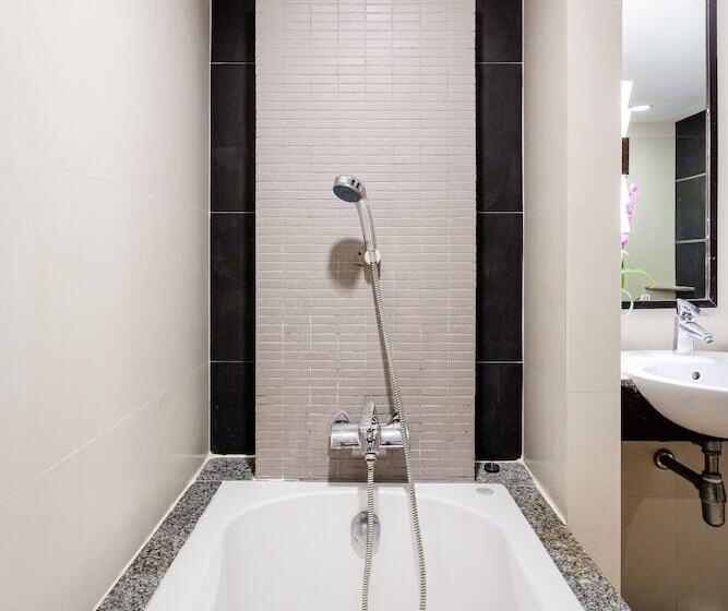 اتاق لوکس, Blue Tara Hotel Krabi Ao Nang
