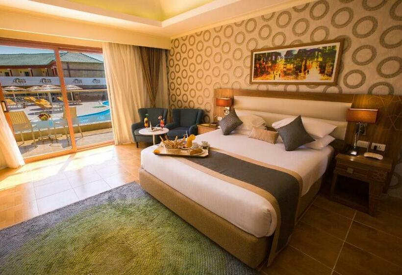 بانگلوی استاندارد, Pickalbatros Aqua Blu Sharm El Sheikh