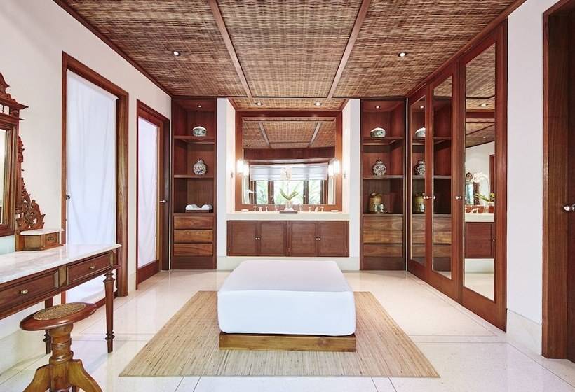 Вилла 3 Спальни с Бассейном, Como Shambhala Estate