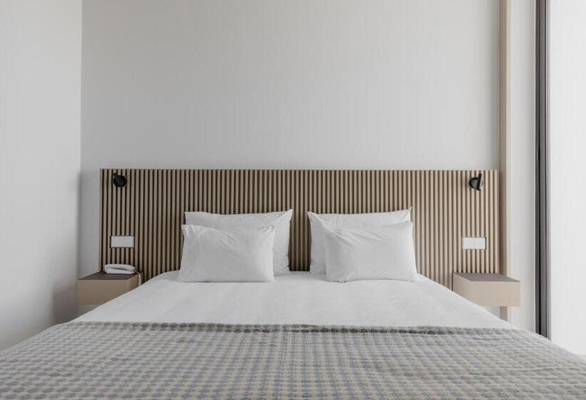 Suite Duplex, Memmo Baleeira   Design Hotels