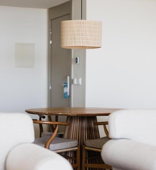 Suíte de 2 Quartos com Vista do Mar, Memmo Baleeira   Design Hotels