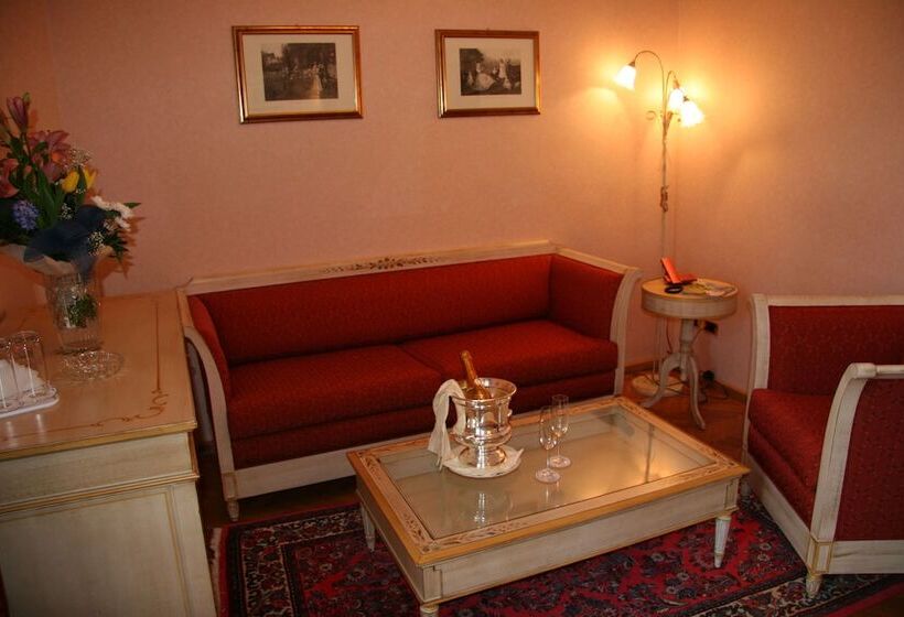 Полулюкс, Miramonti Majestic Grand