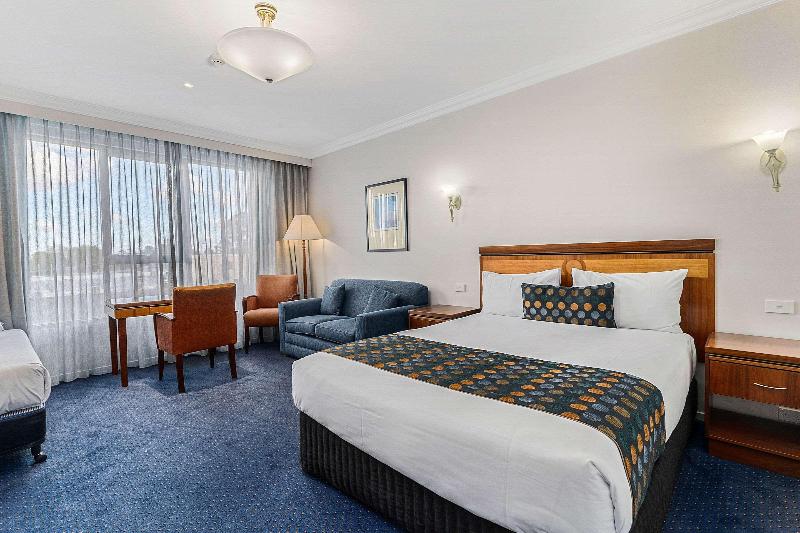 Suite, Millennium Hotel Doha