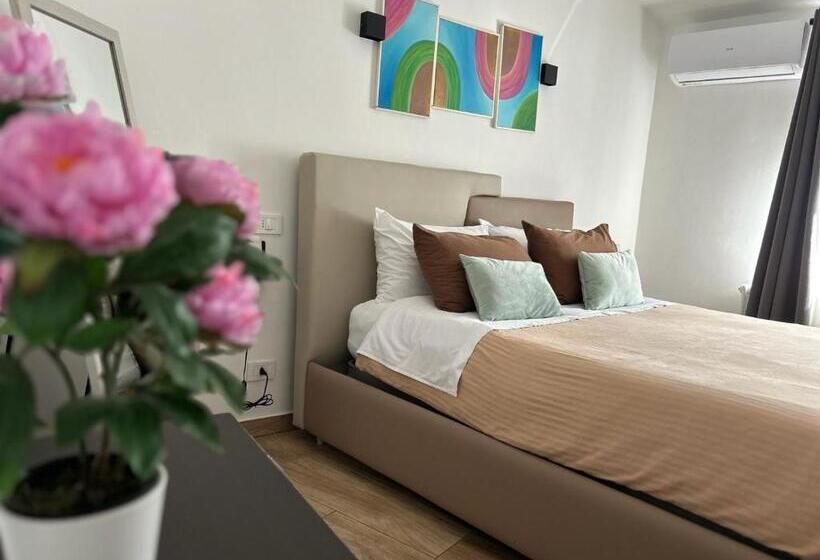 اتاق سوپریور با تخت بزرگ, Zeta Rooms