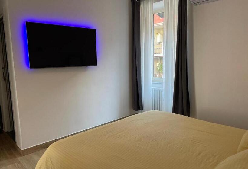 اتاق سوپریور با تخت بزرگ, Zeta Rooms