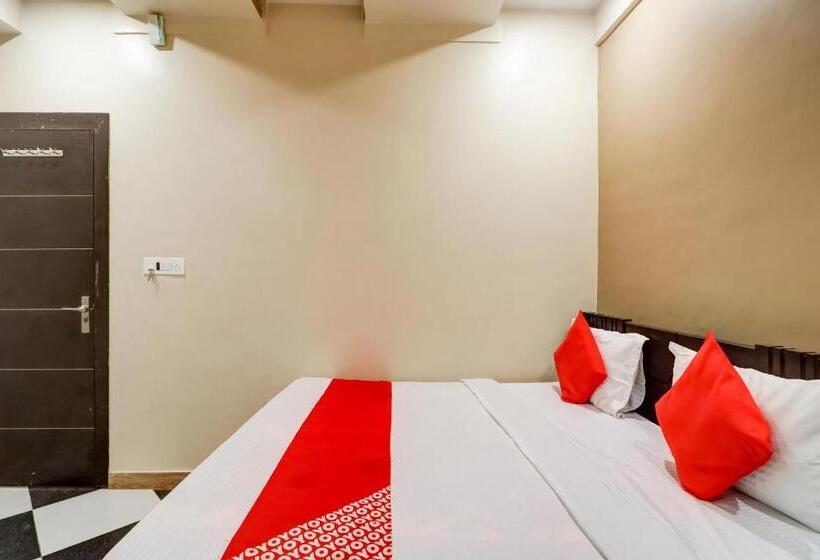 Номер Стандарт, Collection O 77782 Mini Punjab Hill Side Rooms