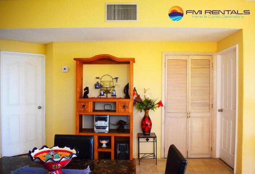 דירת שני חדרים, Marina Pinacate B 402