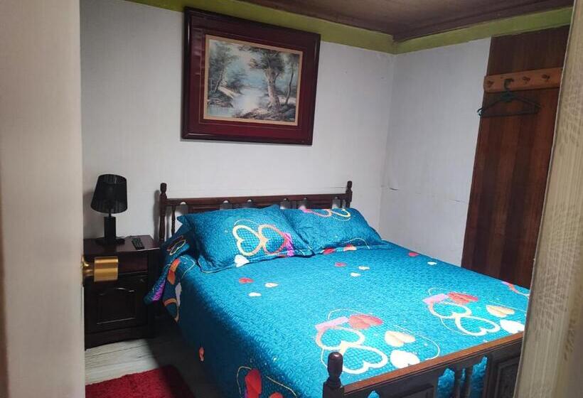 스탠다드 룸 공동 욕실, Hostal Gomero