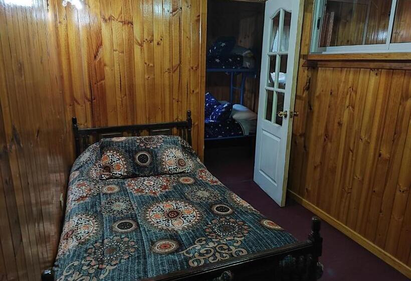 패밀리 스튜디오, Hostal Gomero