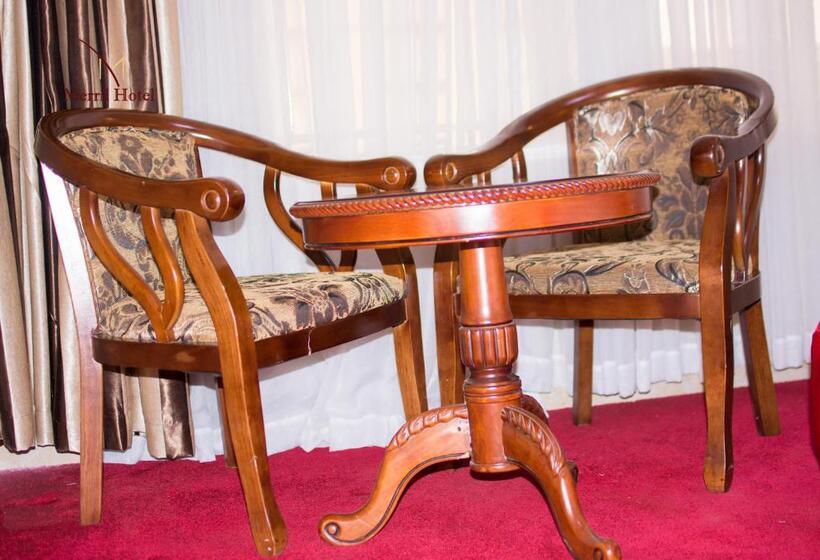 سوییت اجرایی, Merril