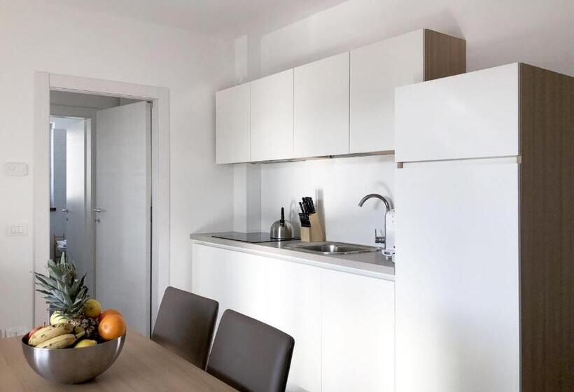 Апартаменты 1 Спальня с Террасой, Residence Aurora
