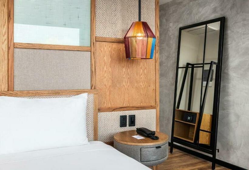 キングサイズベッドのスタンダードルーム, Aloft Tulum