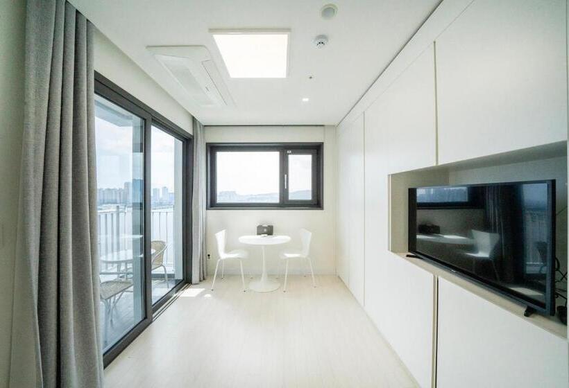 Номер Superior, World Sky Residence