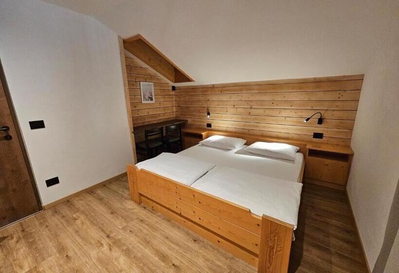 Апартаменты 1 Спальня с Балконом, Apartments Kranebitt